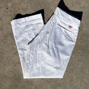 36X30 WHITE DICKIES PANTS 🕊